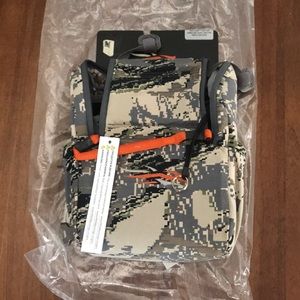 Sitka Binocular Bivy